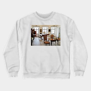 Mozarts Geburtshaus Still Life Crewneck Sweatshirt